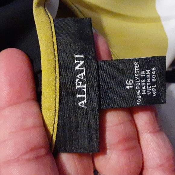 Alfani lime green gray black and white blouse - Picture 2 of 3